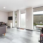 Familienfreundliche Bungalows Am Kronenburger See 펜션 Hallschlag