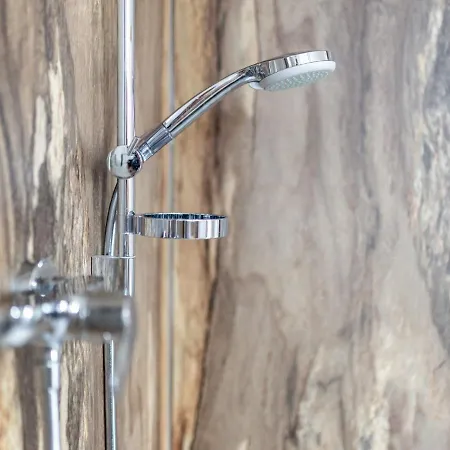 Tranquil Escape In 別荘