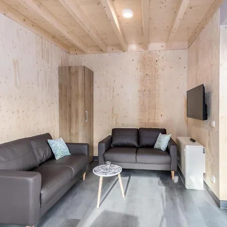 Tranquil Escape In 別荘